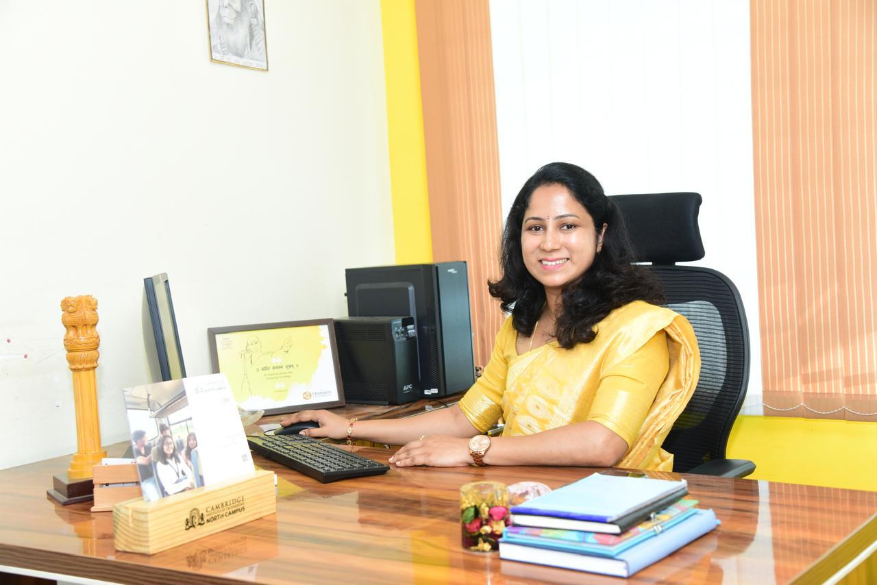 SREEDEVI V